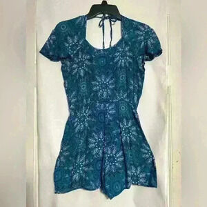 Mudd Brand Woman’s Romper, Blue with geometrical designs. Worn once, small A0039